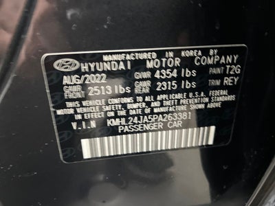 2023 Hyundai SONATA SE