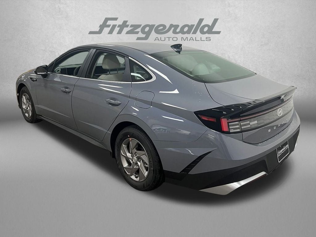 2026 Hyundai SONATA SE