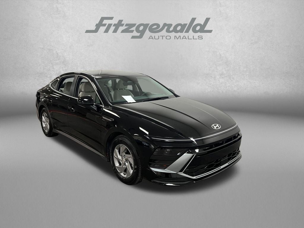 2025 Hyundai SONATA SE