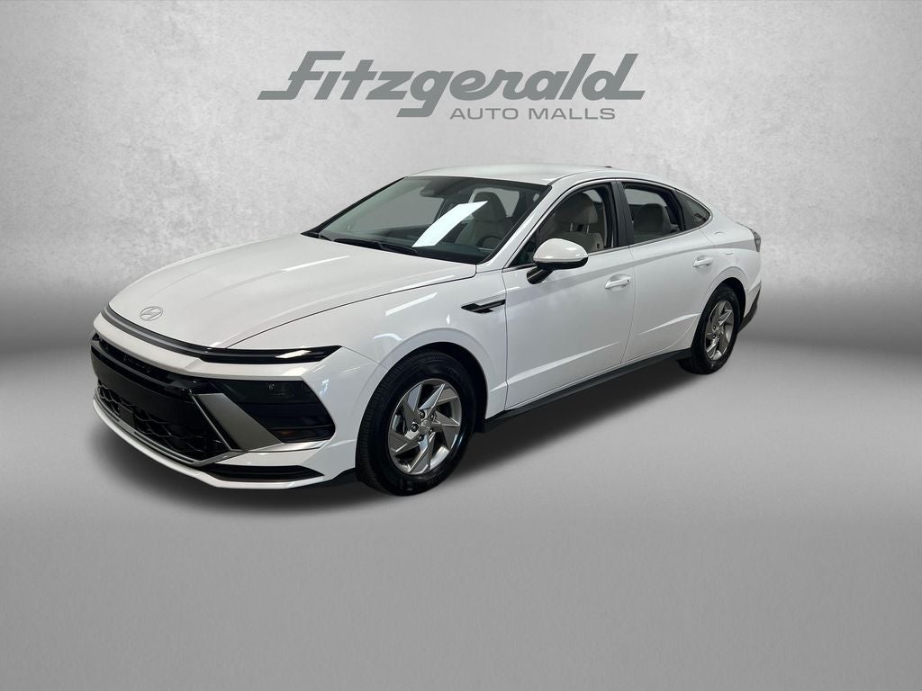 2025 Hyundai SONATA SE