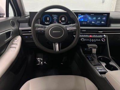 2025 Hyundai SONATA SE