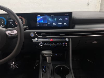 2025 Hyundai SONATA SE