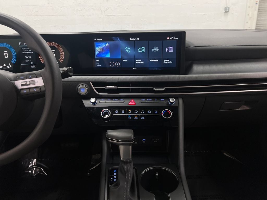 2025 Hyundai SONATA SE