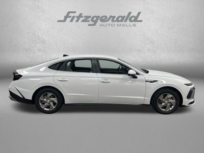 2026 Hyundai SONATA SE