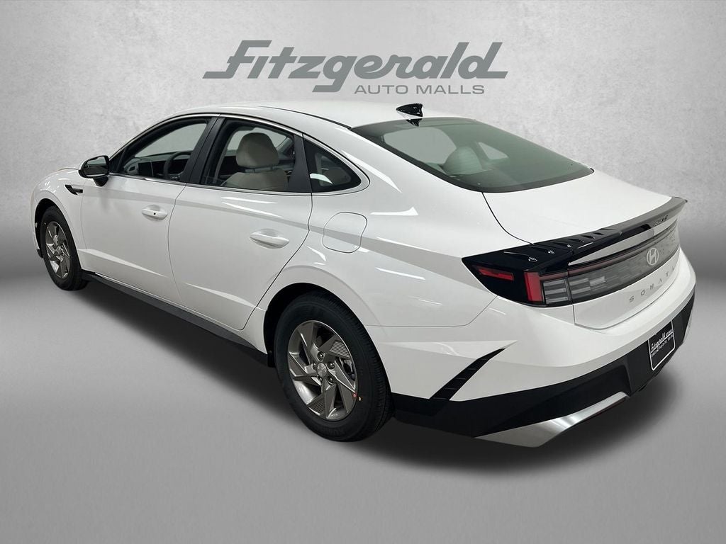 2026 Hyundai SONATA SE