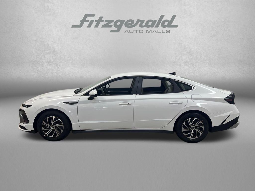 2026 Hyundai SONATA HYBRID Blue