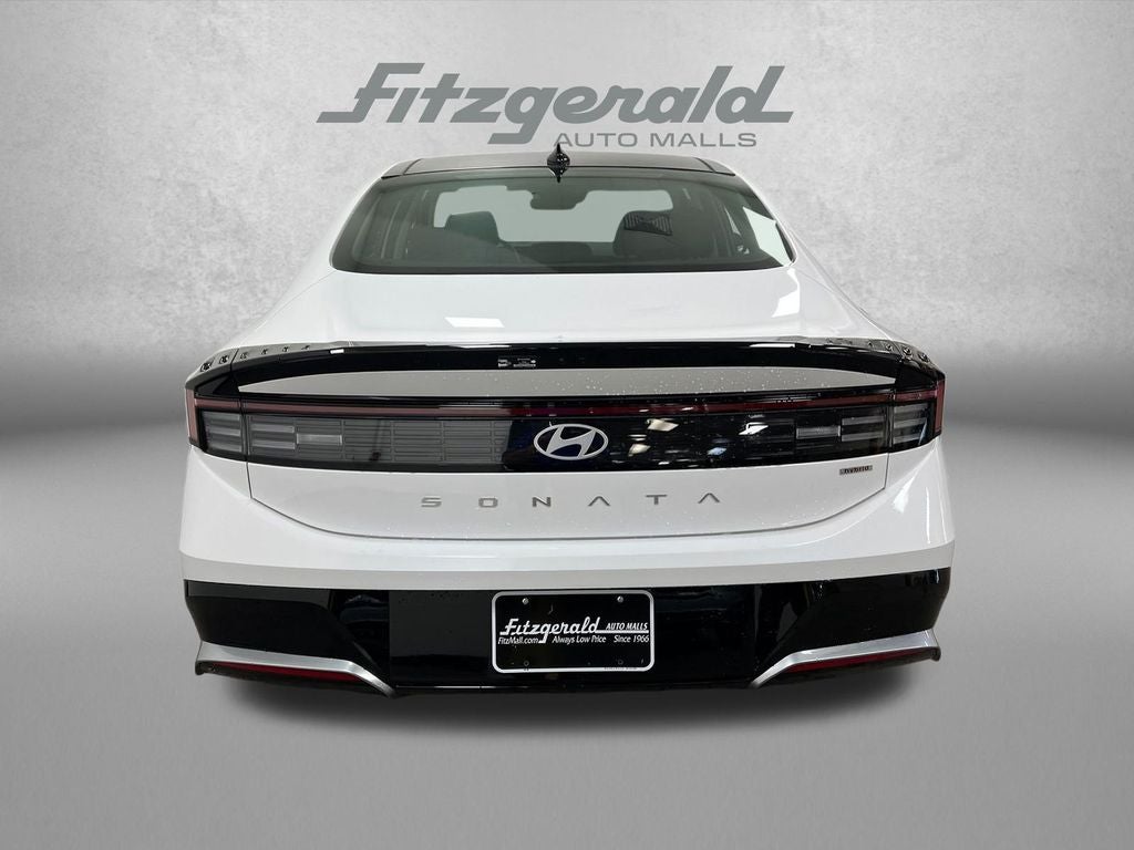 2026 Hyundai SONATA HYBRID SEL