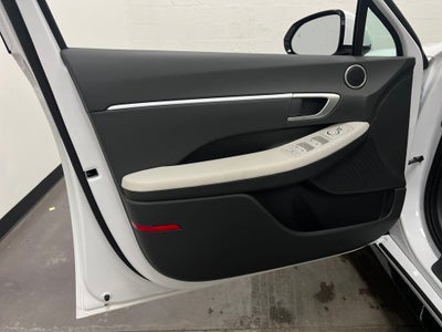 2026 Hyundai SONATA HYBRID SEL