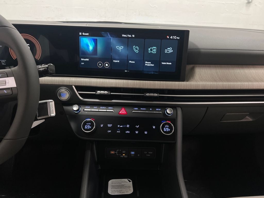 2026 Hyundai SONATA HYBRID SEL