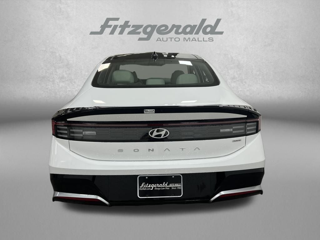 2026 Hyundai SONATA HYBRID SEL