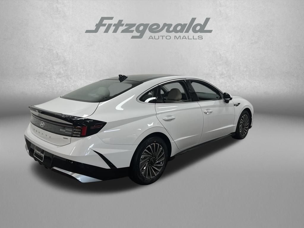 2026 Hyundai SONATA HYBRID SEL