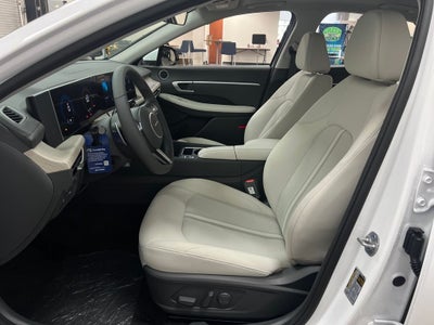 2026 Hyundai SONATA HYBRID SEL