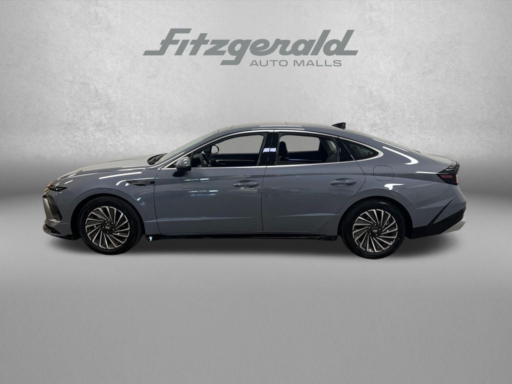 2026 Hyundai SONATA HYBRID Limited
