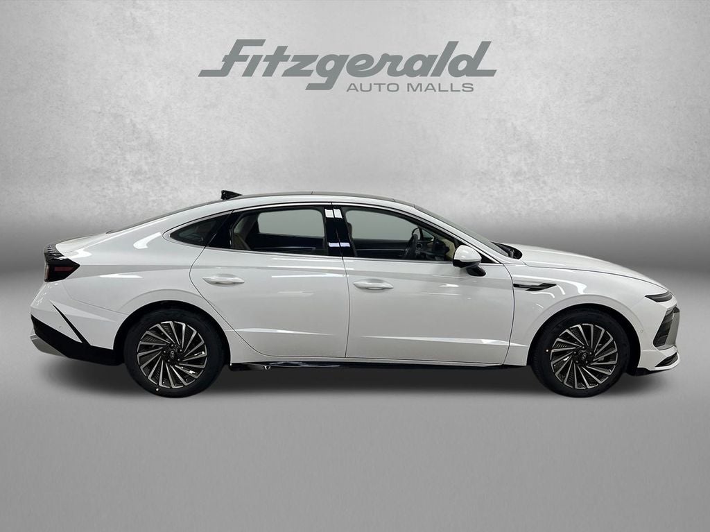 2026 Hyundai SONATA HYBRID Limited