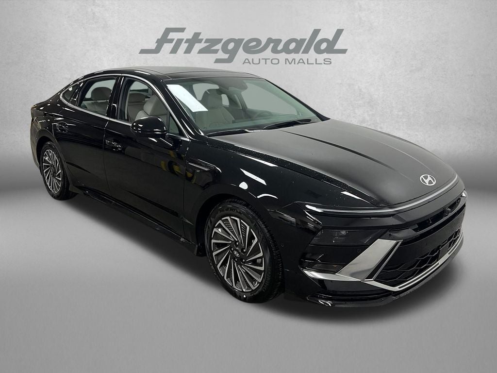 2025 Hyundai SONATA HYBRID Limited