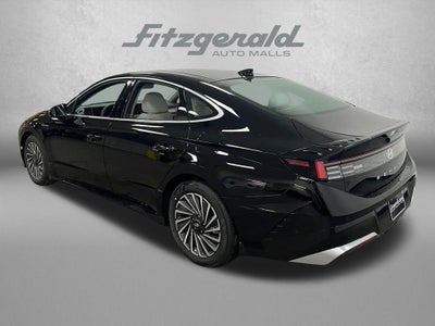 2025 Hyundai SONATA HYBRID Limited