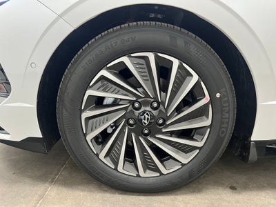 2026 Hyundai SONATA HYBRID Limited