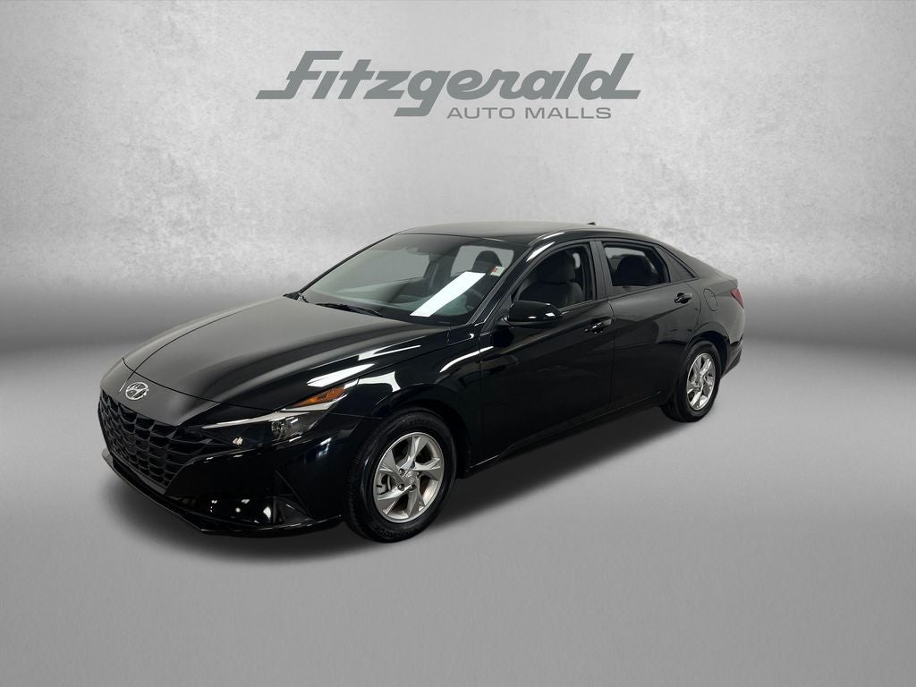 2023 Hyundai ELANTRA SE