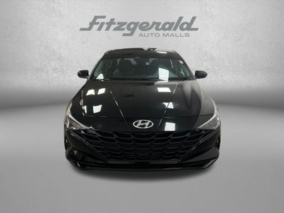 2023 Hyundai ELANTRA SE