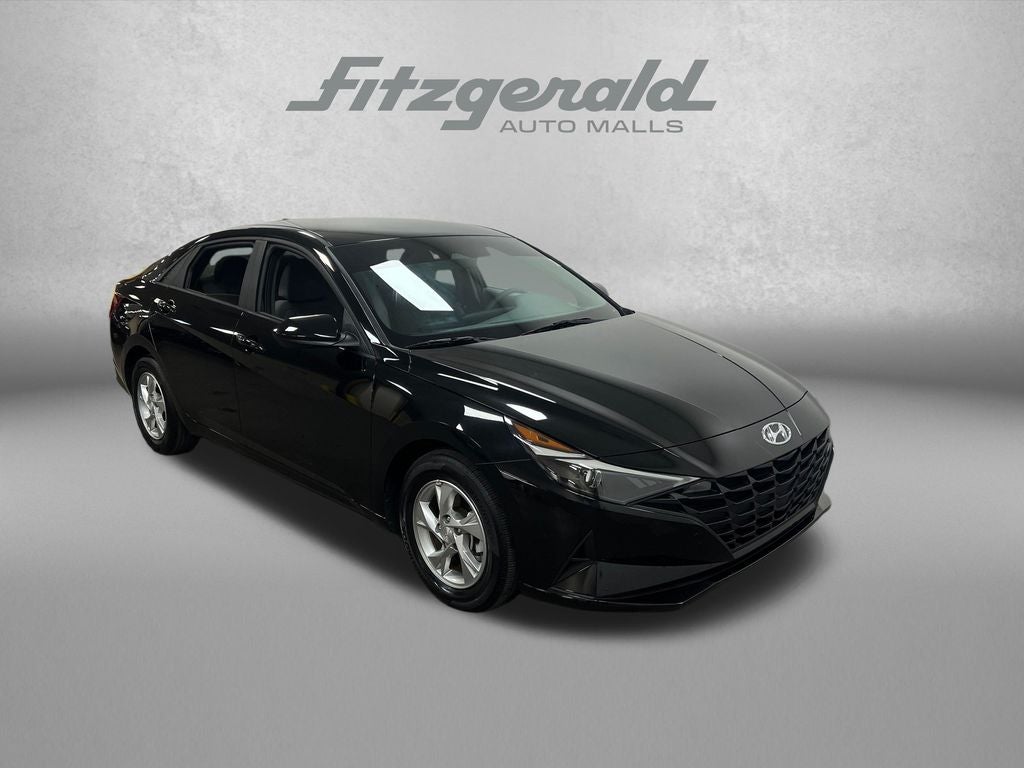 2023 Hyundai ELANTRA SE