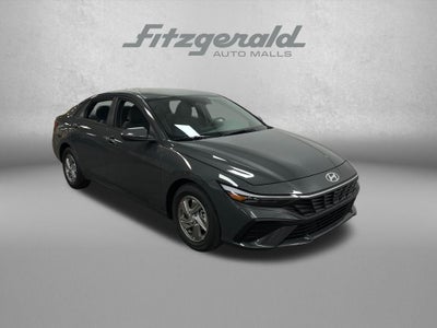 2026 Hyundai ELANTRA SE