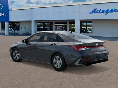2026 Hyundai ELANTRA SE