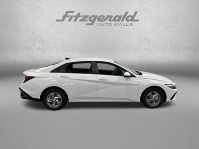 2026 Hyundai ELANTRA SE