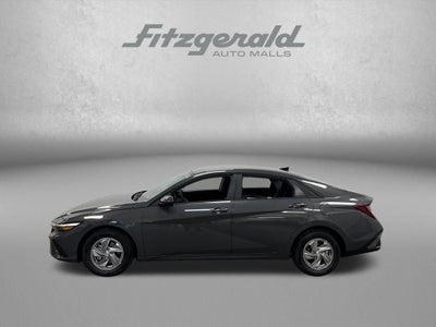 2026 Hyundai ELANTRA SE