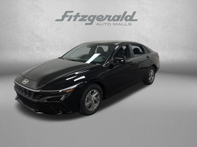 2026 Hyundai ELANTRA SE