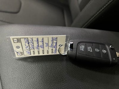 2026 Hyundai ELANTRA SE