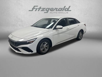 2026 Hyundai ELANTRA SE