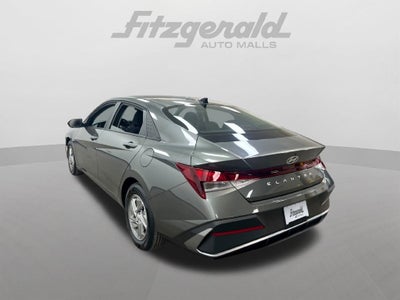 2026 Hyundai ELANTRA SE