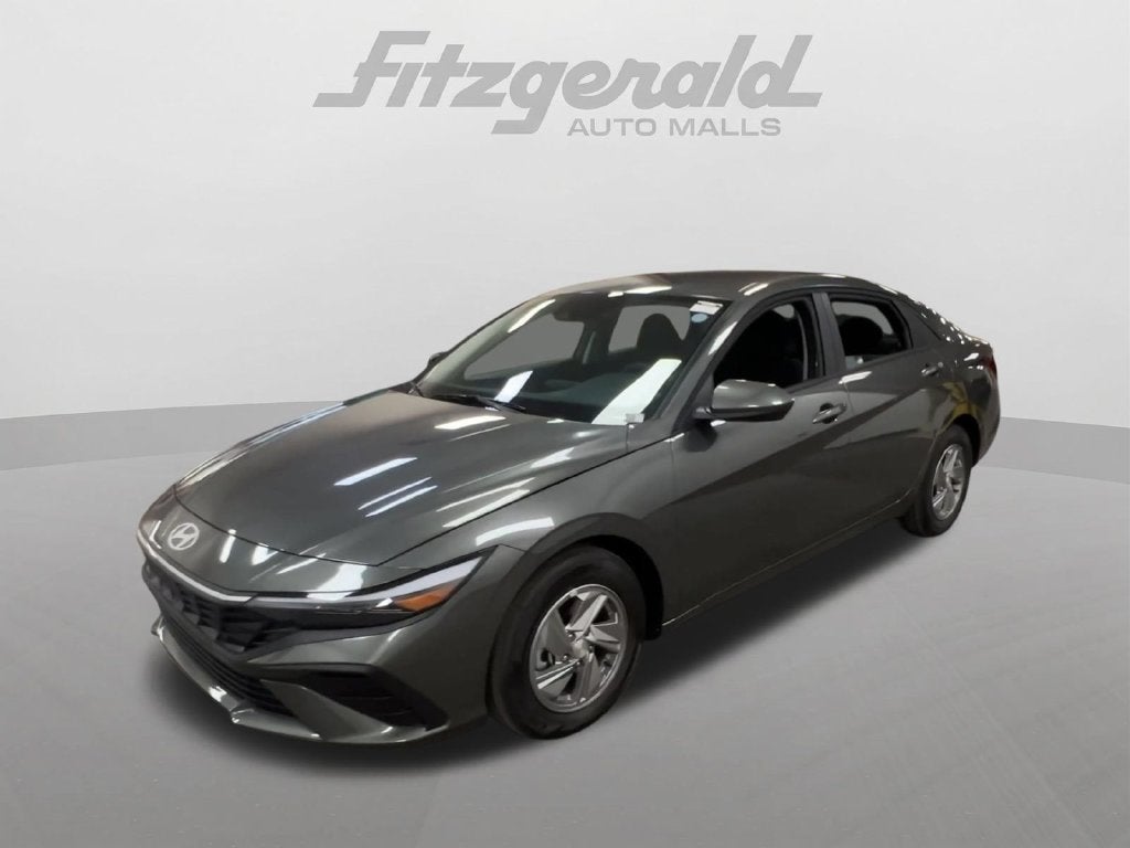 2026 Hyundai ELANTRA SE