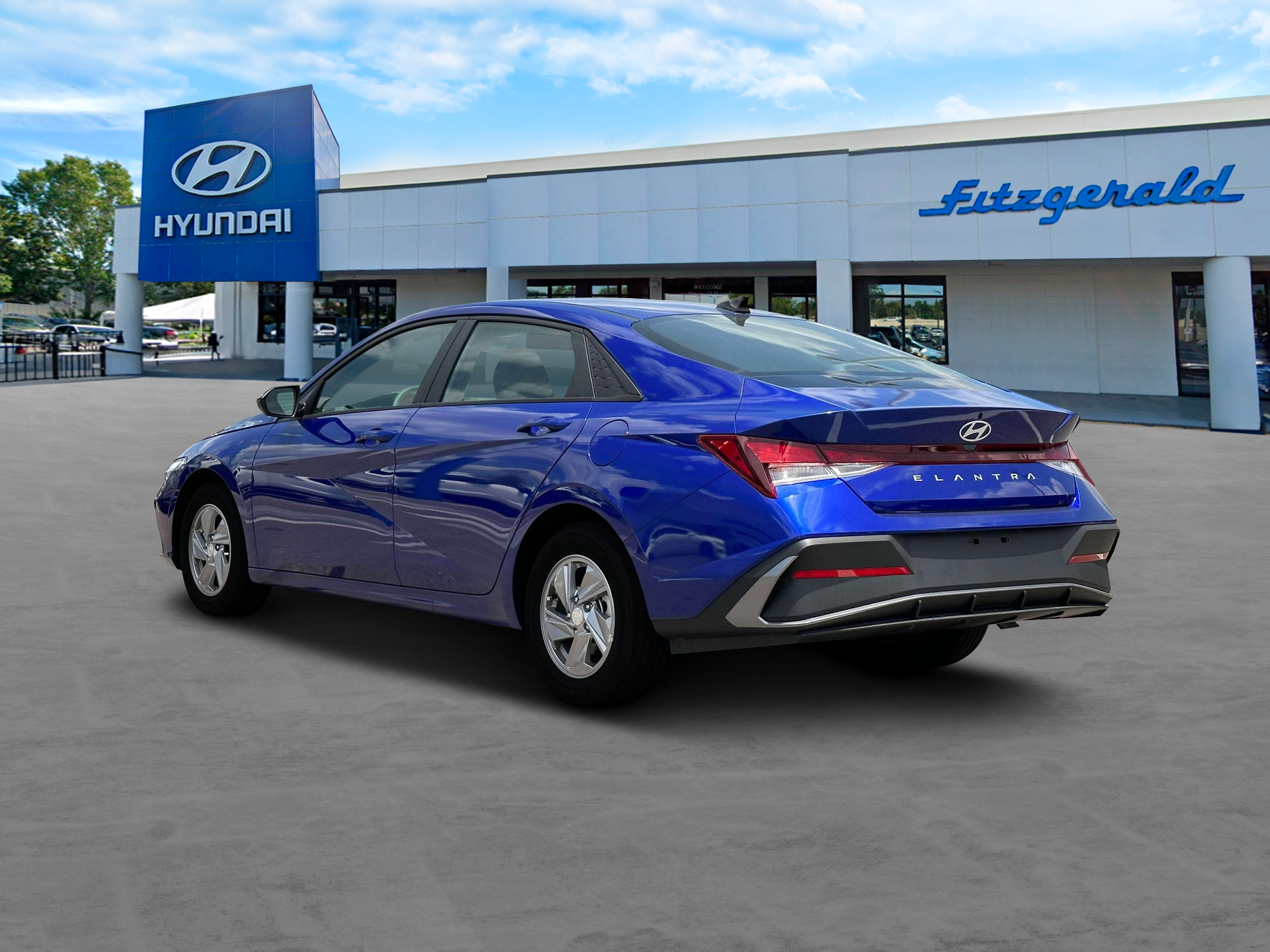2025 Hyundai ELANTRA SE