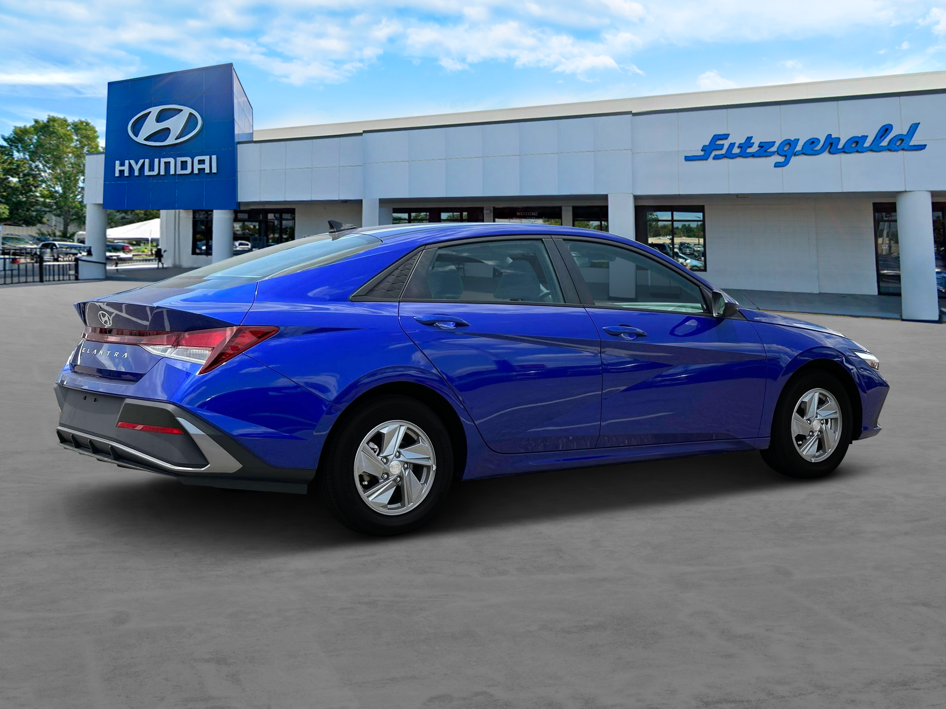 2025 Hyundai ELANTRA SE