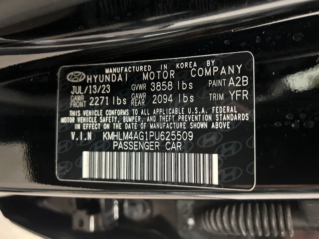 2023 Hyundai ELANTRA SEL