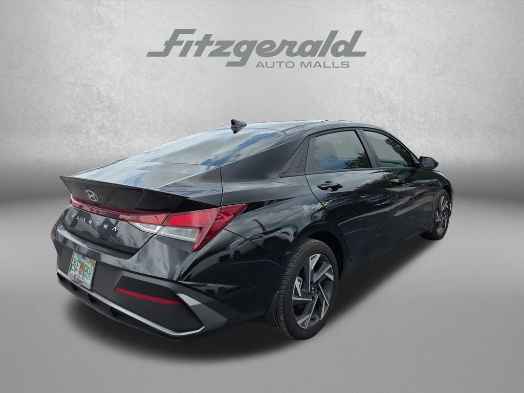2025 Hyundai ELANTRA SEL Sport