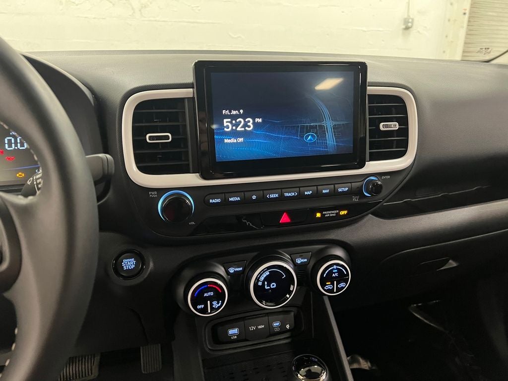 2025 Hyundai VENUE Limited