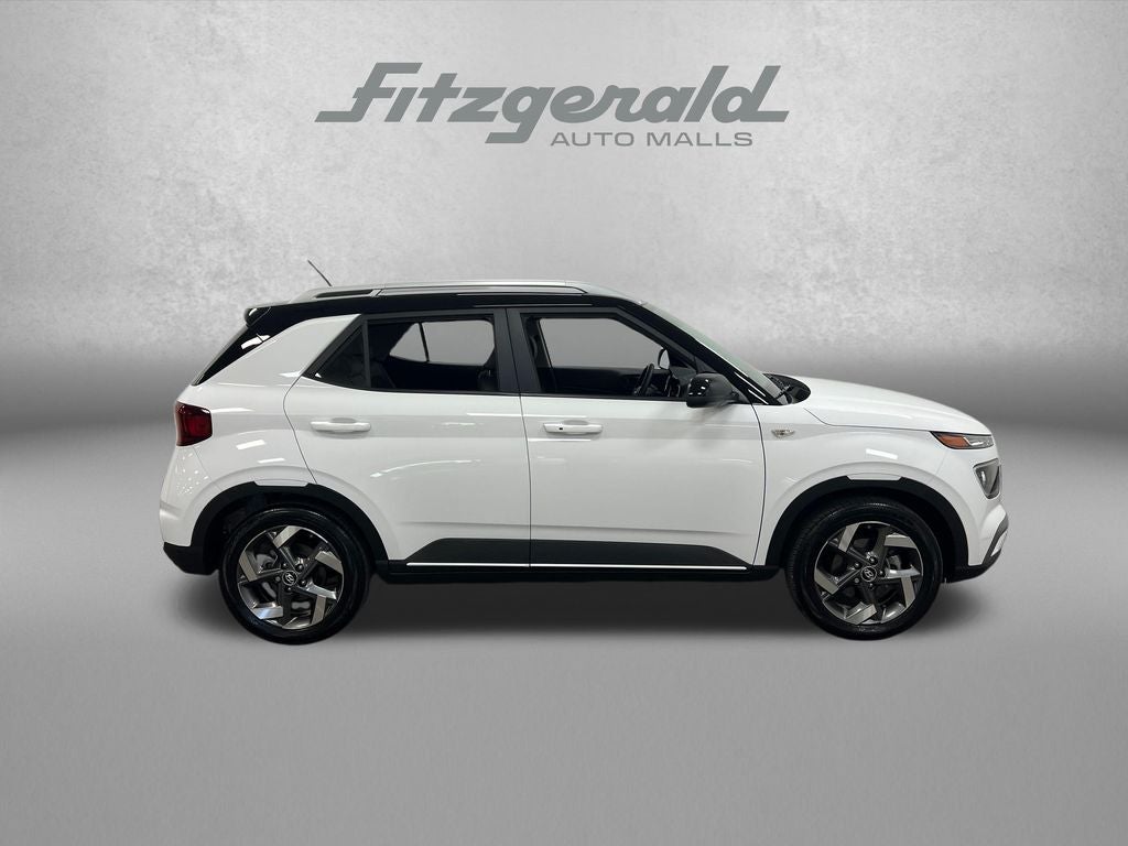 2025 Hyundai VENUE Limited
