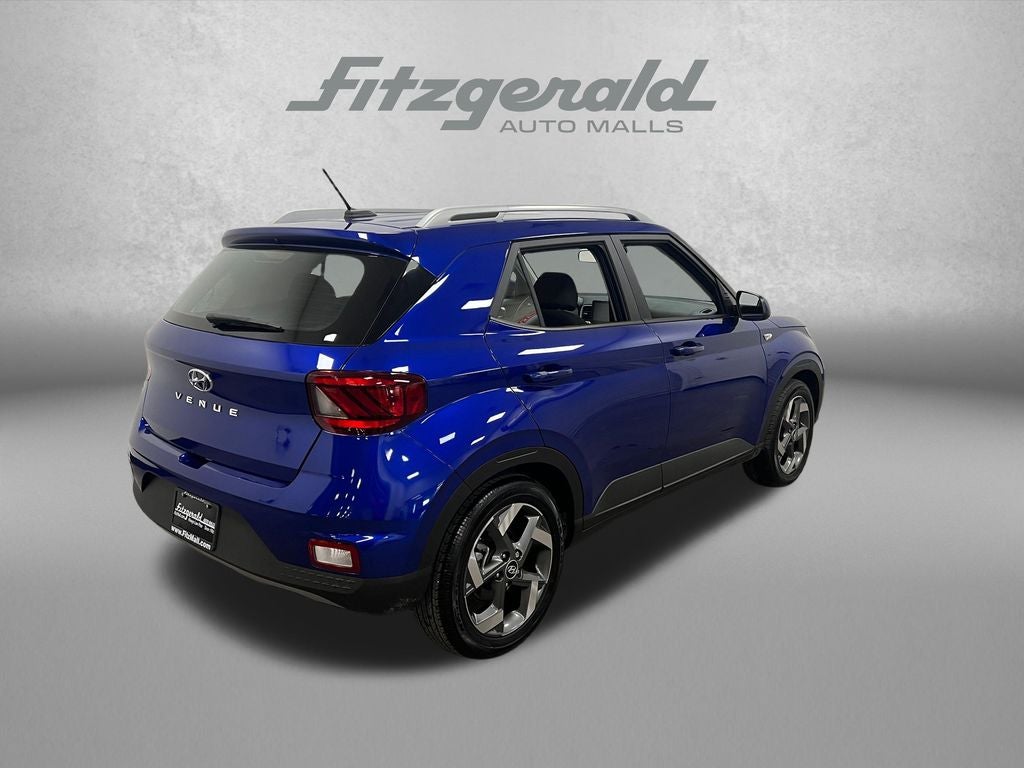 2025 Hyundai VENUE SEL