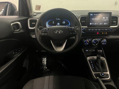 2024 Hyundai VENUE SEL