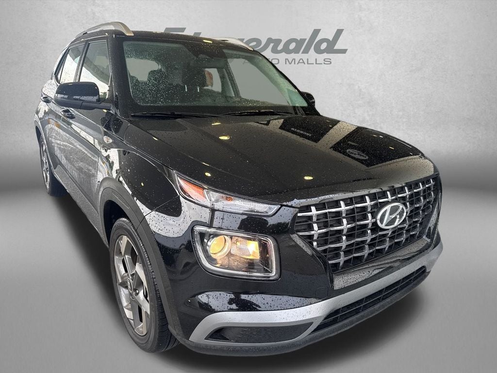2024 Hyundai VENUE SEL
