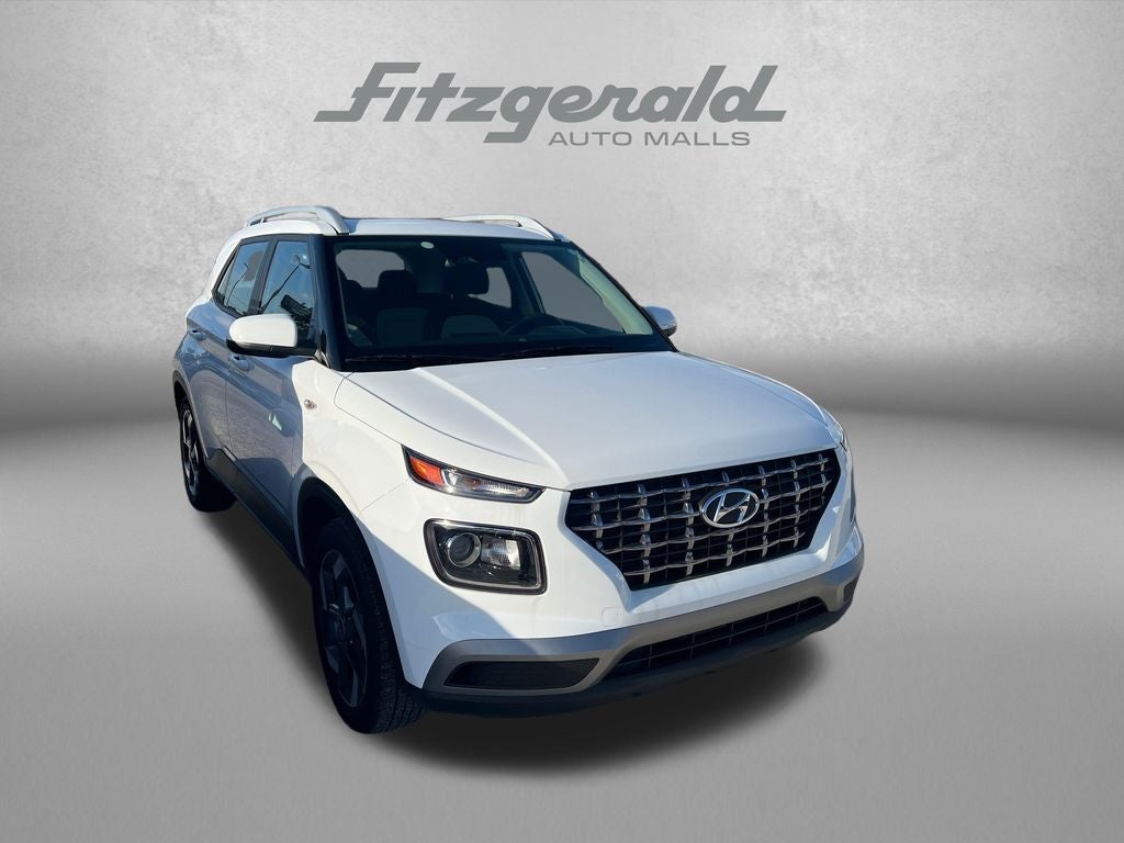 2025 Hyundai VENUE SEL