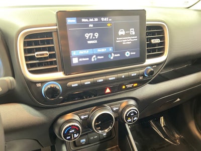 2023 Hyundai VENUE SEL