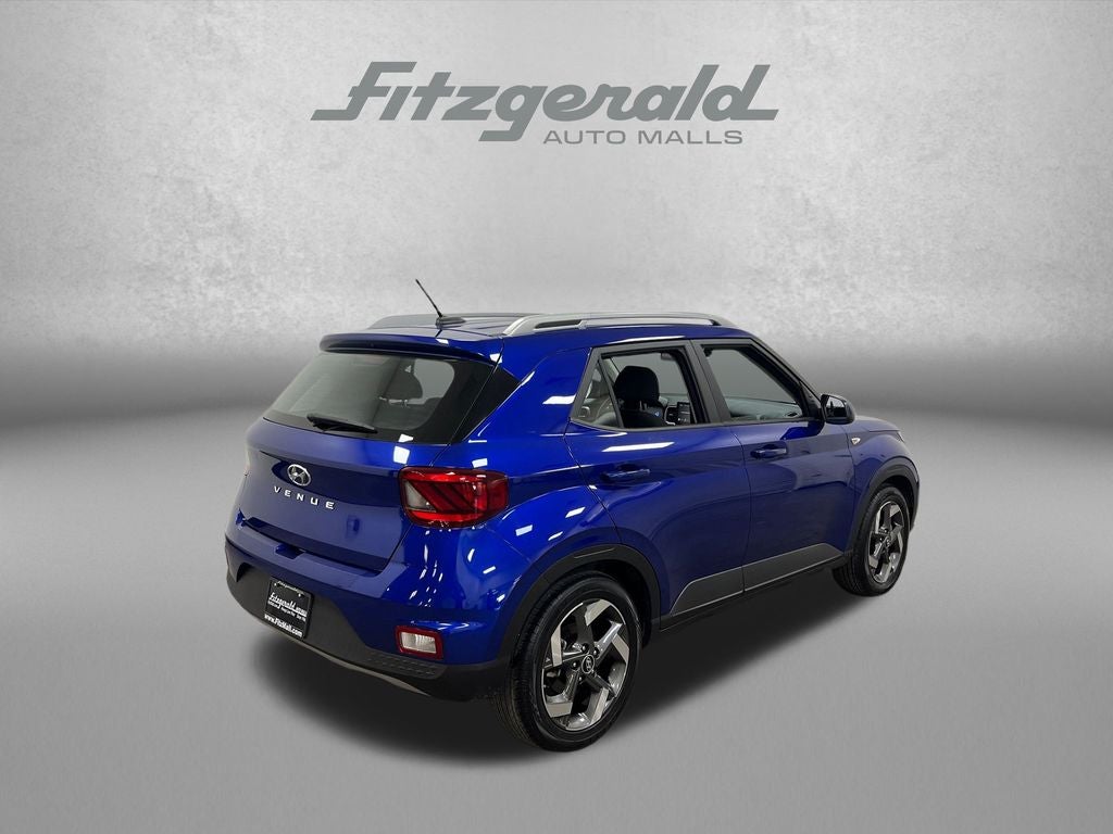 2023 Hyundai VENUE SEL