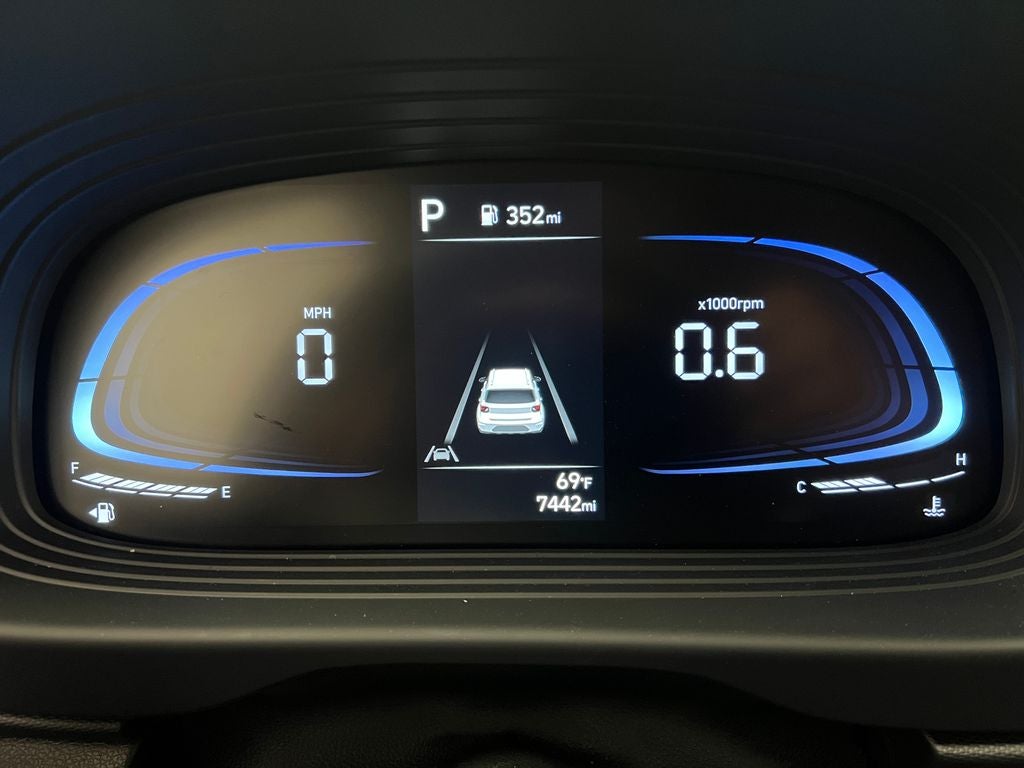 2025 Hyundai VENUE Limited