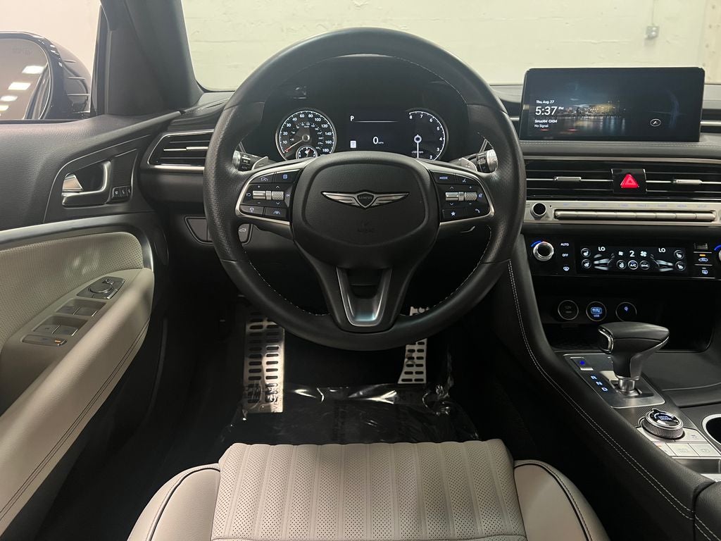 2025 Genesis G70 2.5T