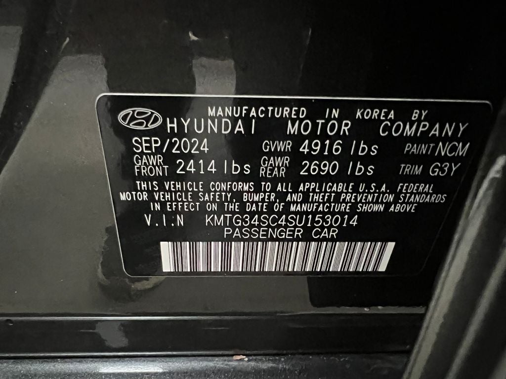 2025 Genesis G70 2.5T