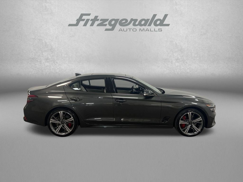 2025 Genesis G70 2.5T