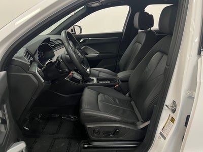 2023 Audi Q3 Premium quattro